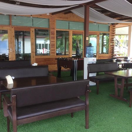 Check In And Chill Out Hotel Ban Laem Sok Екстериор снимка