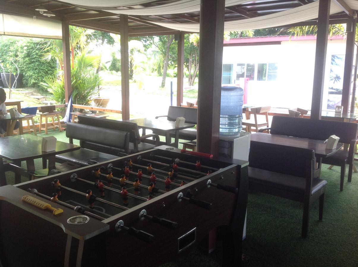 Check In And Chill Out Hotel Ban Laem Sok Екстериор снимка